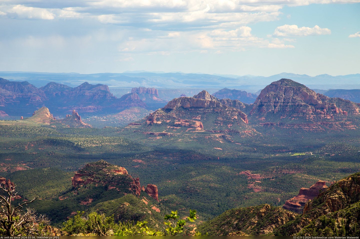 #World #Sedona #Flagstaff #End [Earthporn] View of Sedona from End of the World, Flagstaff, AZ  [5472x3598] Pic. (Изображение из альбом My r/EARTHPORN favs))