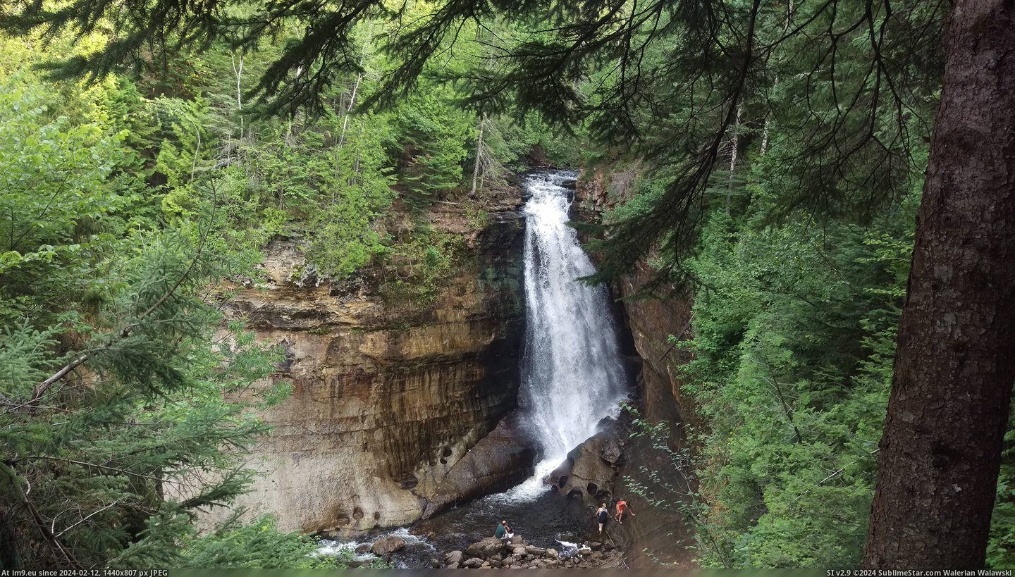 #Summer #North #Michigan #Snapped #Miners #Falls #Trip [Earthporn]  Went on a trip up north during the summer and snapped this pic of Miners Falls in Munising, Michigan [OS] [5376x302 Pic. (Изображение из альбом My r/EARTHPORN favs))