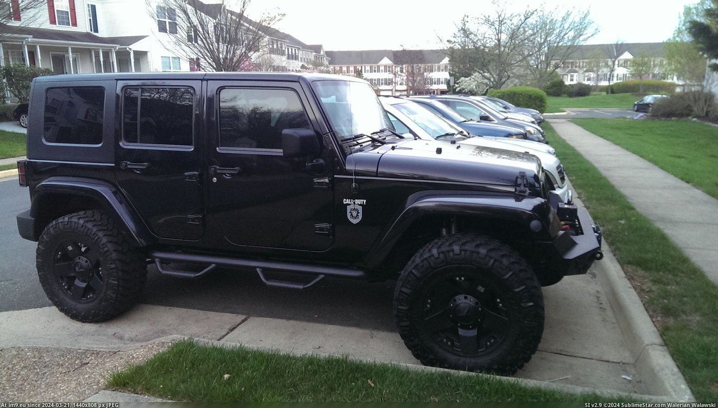 #Gaming #Black #Jeep #Ops #Reaililized #Won #Neighborhood [Gaming] Reaililized that someone in my neighborhood won the Black Ops jeep. Pic. (Image of album My r/GAMING favs))