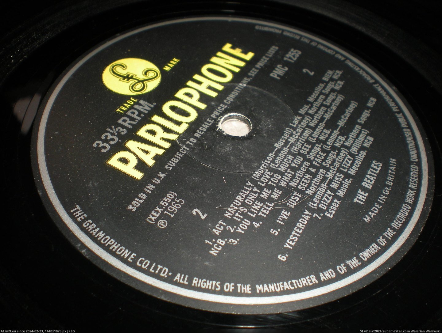#Records #Vinyl #Record Help EX 5 Pic. (Image of album new 1))