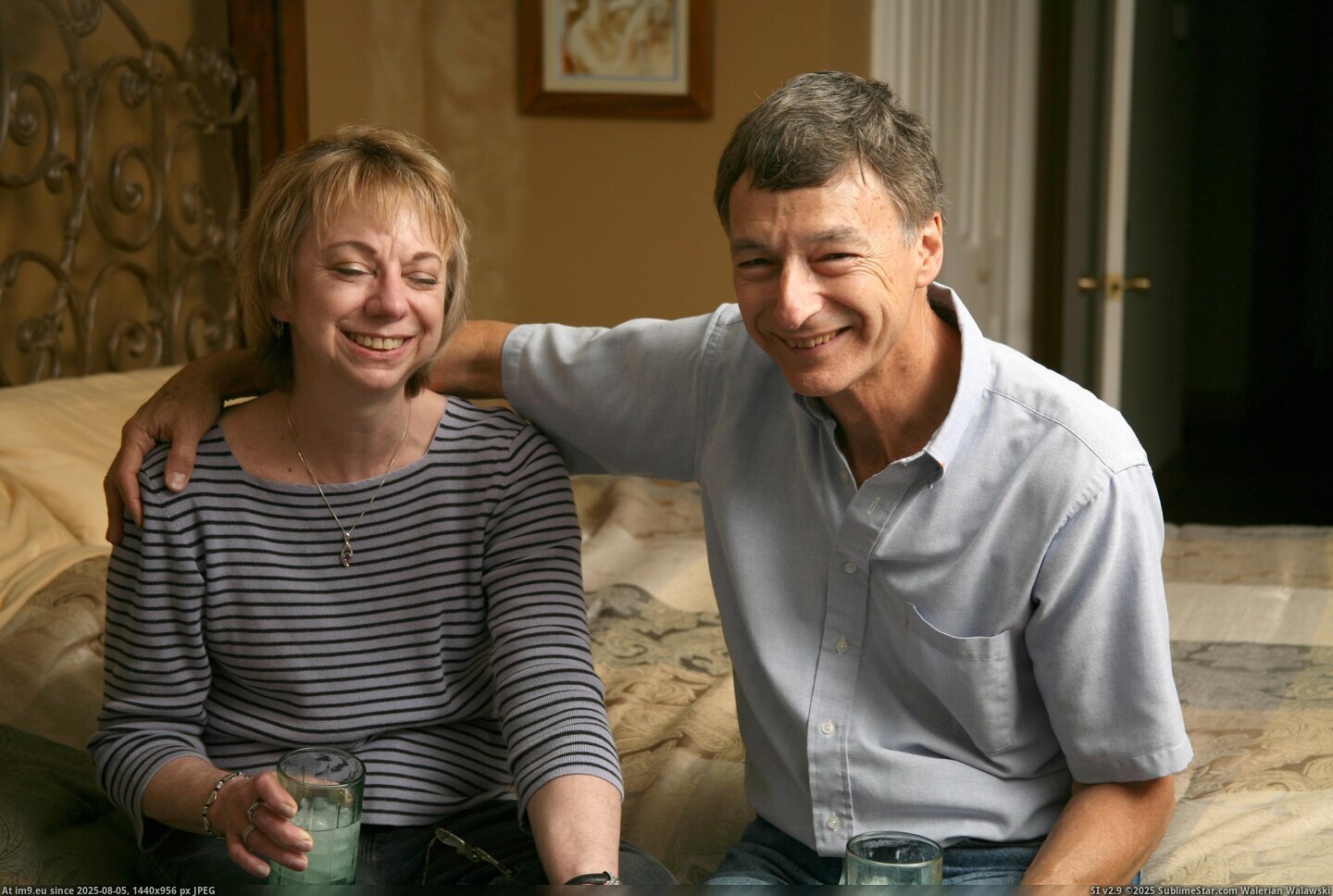 #Pussy #Amateur #Nude #Couple #Hotwife #Cuckold #Exposed #Oral #Shared IMG_2019_2_su0E7W Pic. (Image de album Shared Wife Sally))