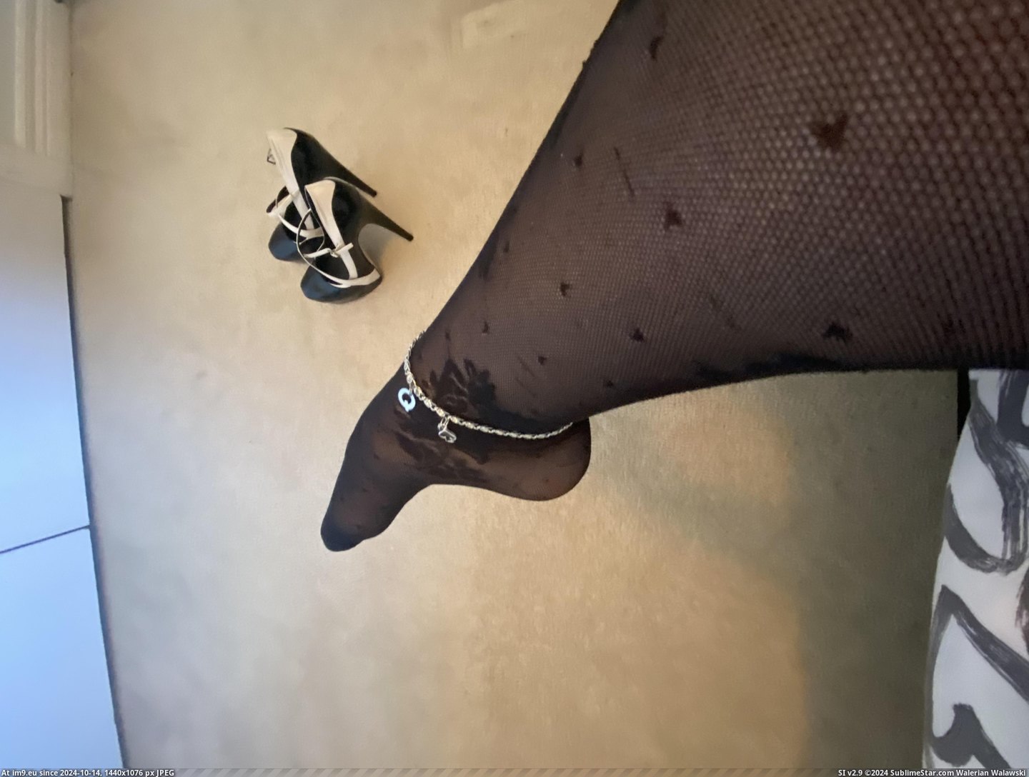 #Naked  #Upload IMG_2286 Pic. (Obraz z album Instant Upload))