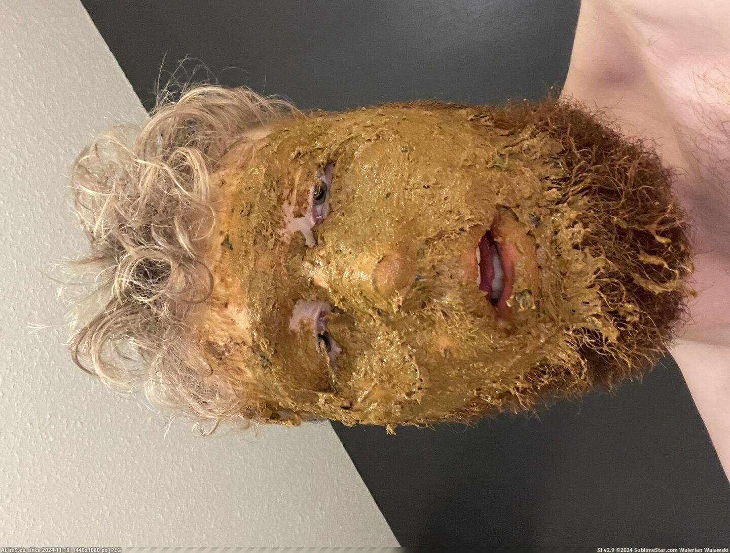 #Male #Beard #Scat IMG_8905 Pic. (Obraz z album Instant Upload))