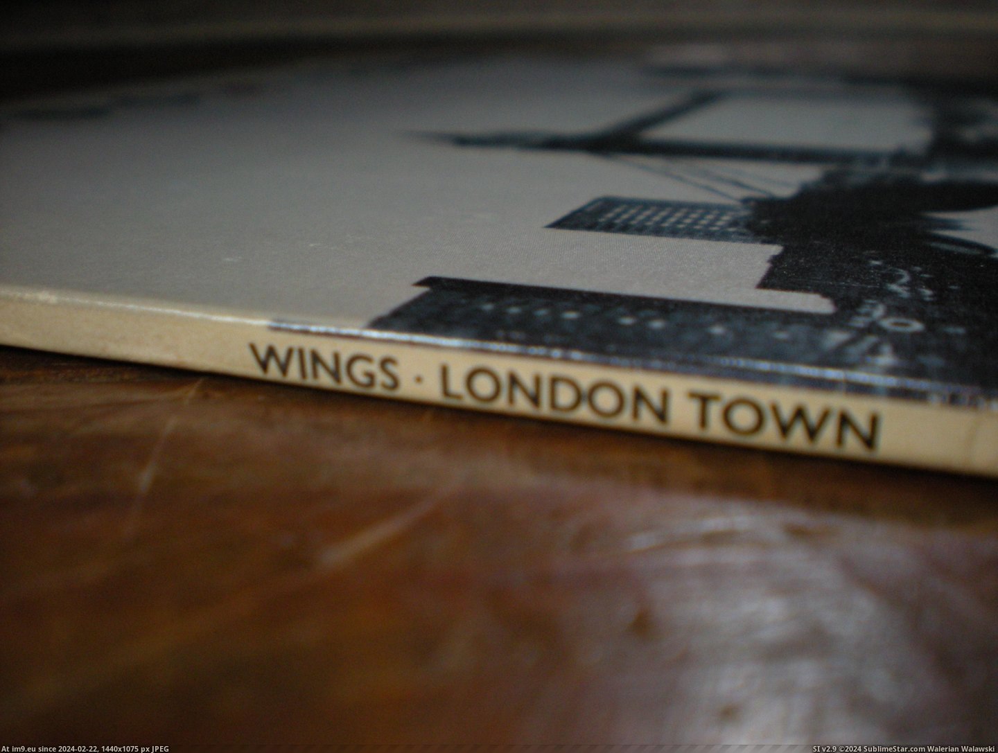 #Town  #London London Town 9.1 Pic. (Bild von album new 1))
