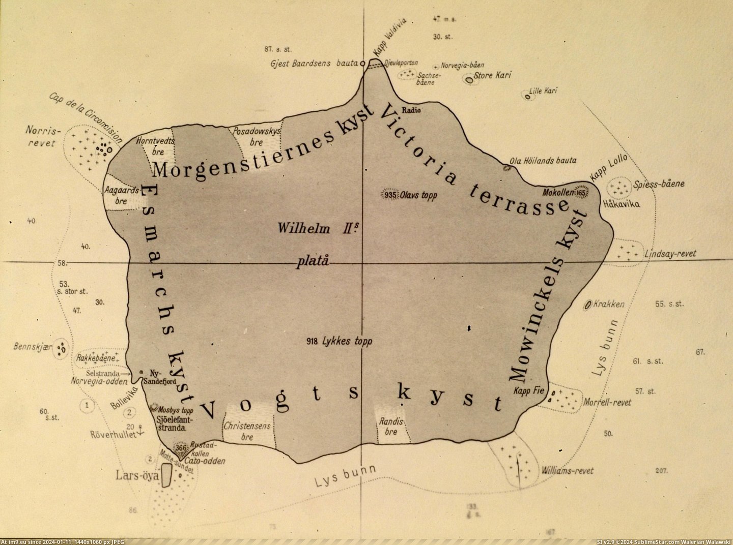 #Map #Norway #Norwegian #Island [Mapporn] 1927 Norwegian map of Bouvet Island, an uninhabited subantarctic dependency of Norway [2720x2016] Pic. (Image of album My r/MAPS favs))