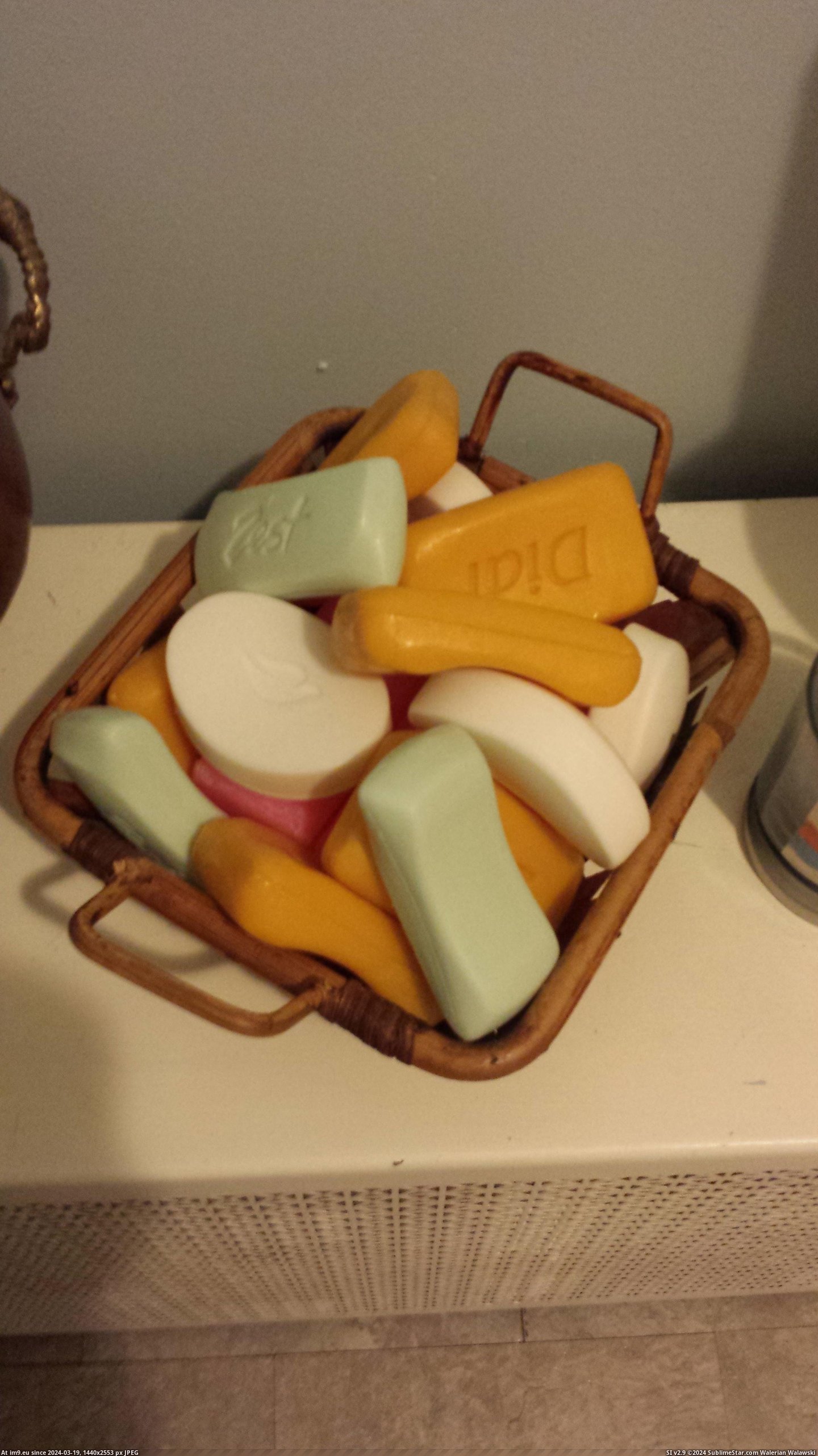 #Bathroom #Mom #Girlfriends #Basket #Unwrapped #Display #Mexican #Soap [Mildlyinteresting] Girlfriends Mexican mom has a basket of unwrapped soap on display in the bathroom. Pic. (Image of album My r/MILDLYINTERESTING favs))