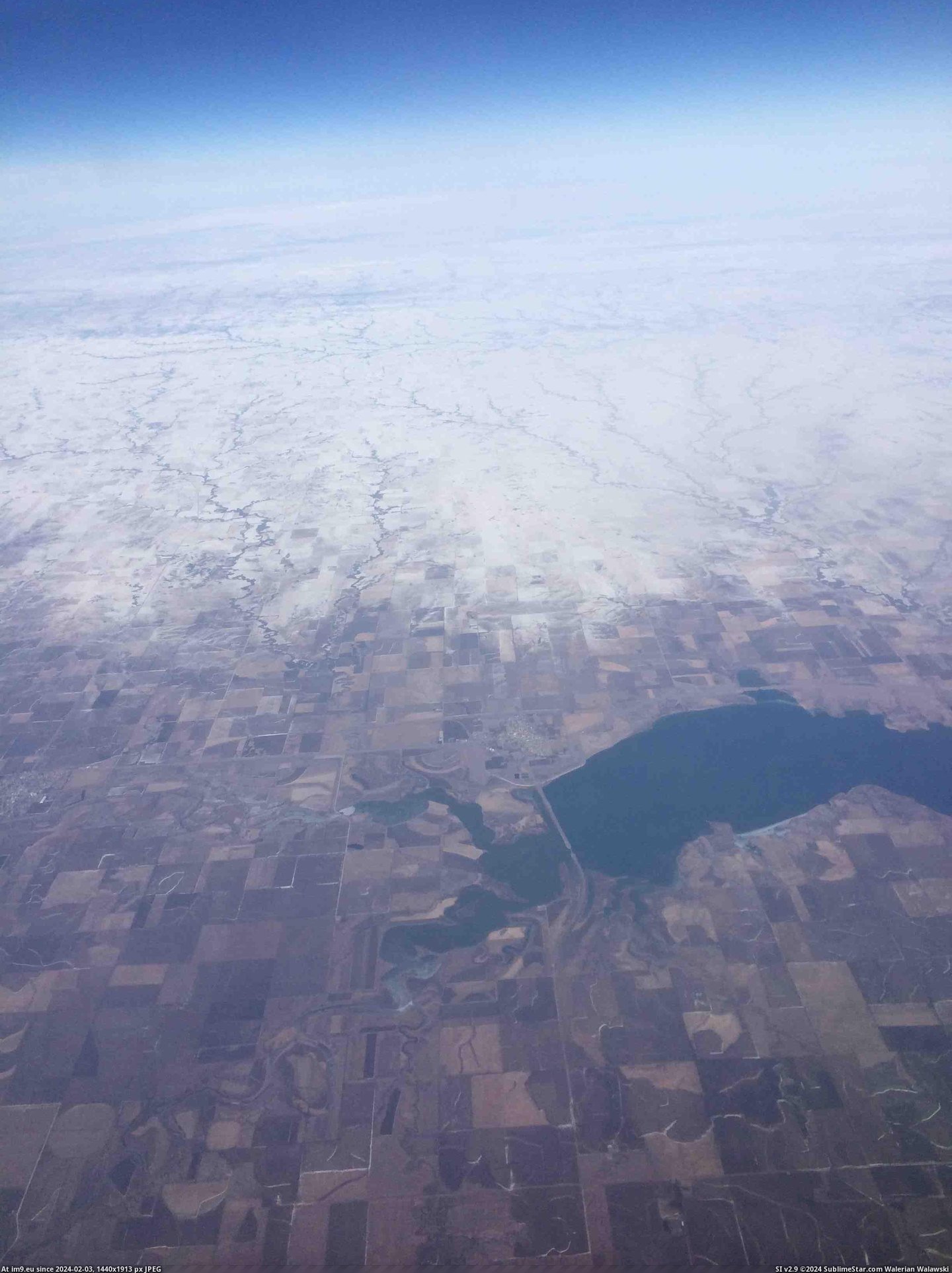 #Hit #Weekend #Flew #Snowstorm #Chicago #Edge [Mildlyinteresting] I flew over the edge of the snowstorm that hit Chicago last weekend. Pic. (Изображение из альбом My r/MILDLYINTERESTING favs))