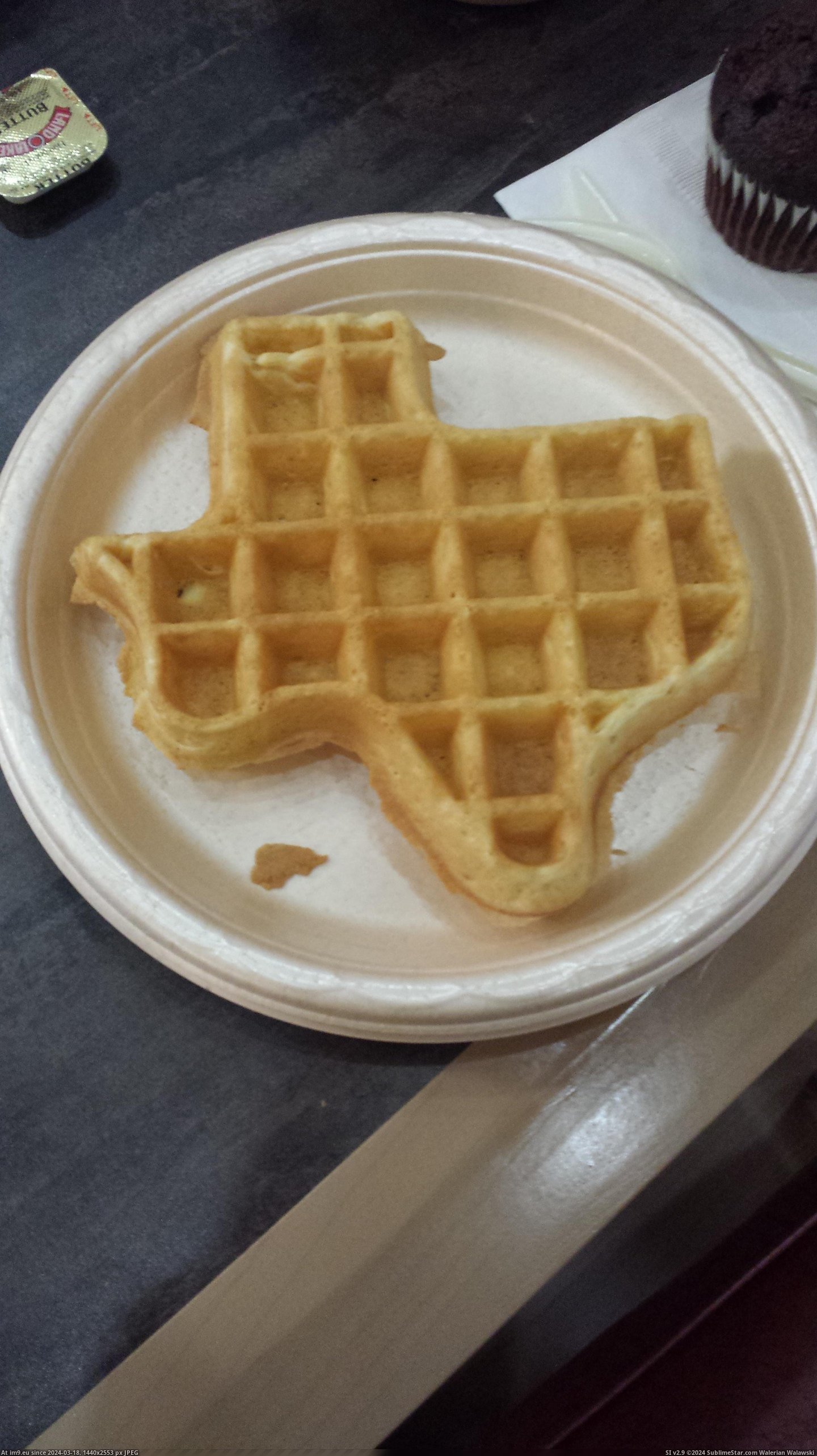 #Hotel #Texas #Staying #Kansas #Serves #Shaped #Waffles [Mildlyinteresting] The hotel I'm staying at in Kansas serves waffles shaped like Texas Pic. (Image of album My r/MILDLYINTERESTING favs))