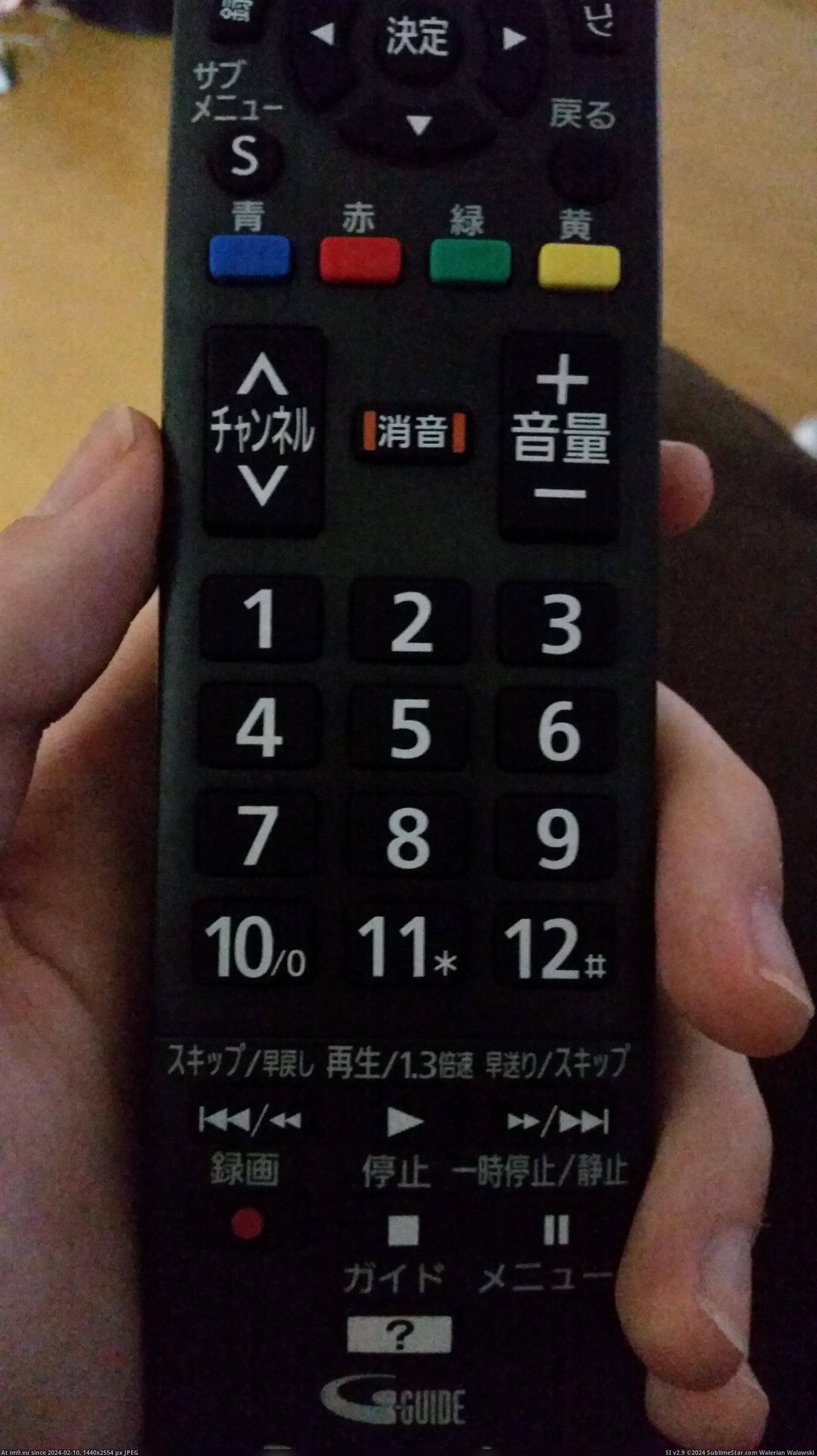 #Japanese #Numbers #Remote [Mildlyinteresting] The numbers on my Japanese TV remote go up to 12. Pic. (Bild von album My r/MILDLYINTERESTING favs))