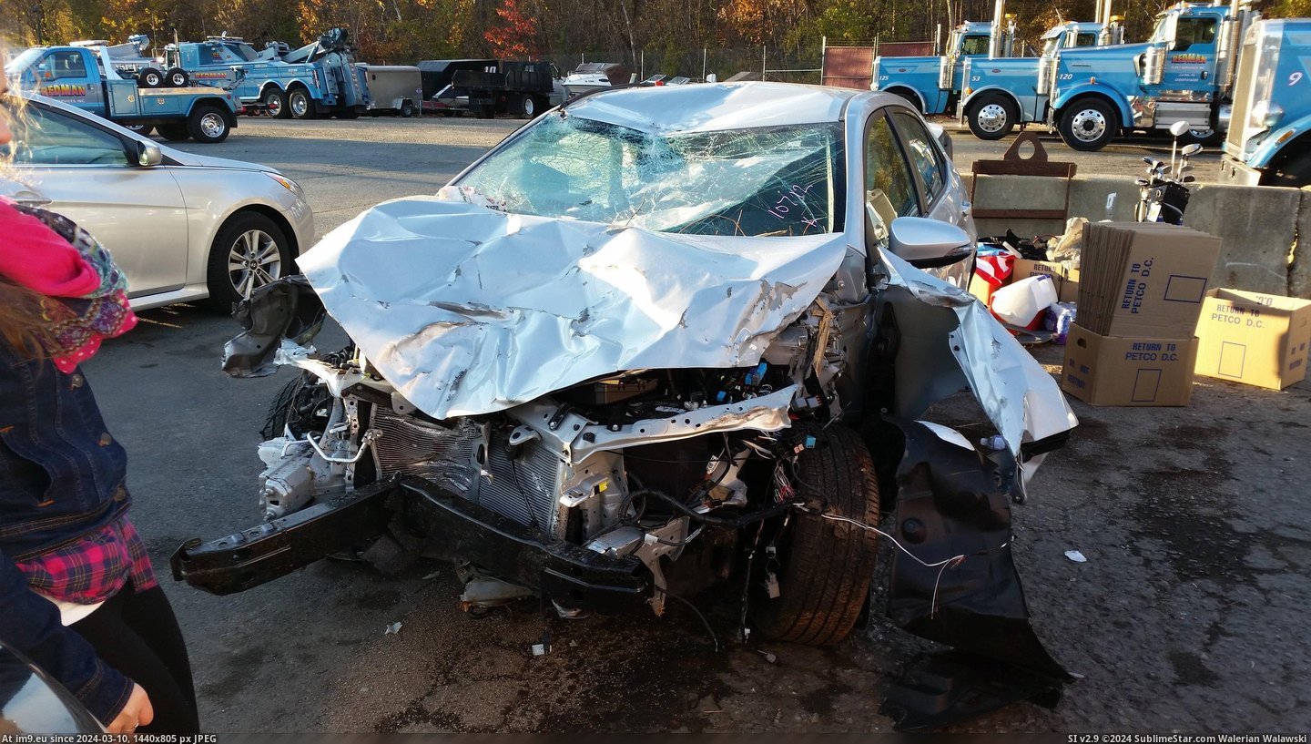 #Design #Women #Men #Mph #Safety #Features #Moment #Cars #Survived [Pics] I just want to take a moment to thank the men and women who design the safety features for cars. I survived this 70+ mph  Pic. (Изображение из альбом My r/PICS favs))