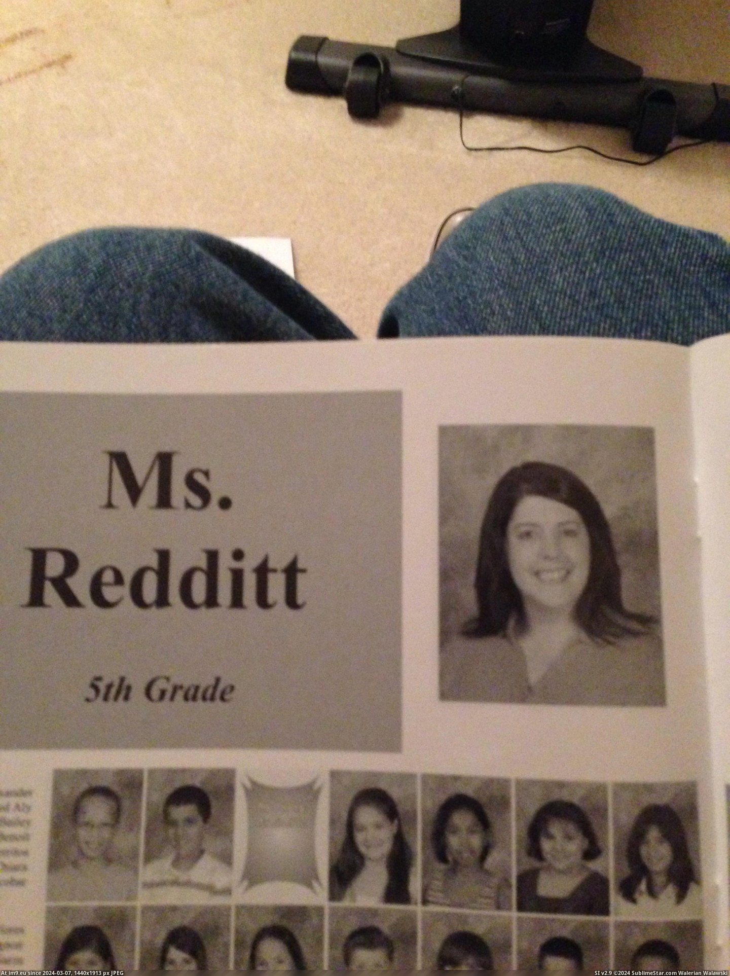 #Was #Teacher #Elementary #Noticed #Yearbook [Pics] I was going through my elementary yearbook when I noticed this teacher. Pic. (Bild von album My r/PICS favs))