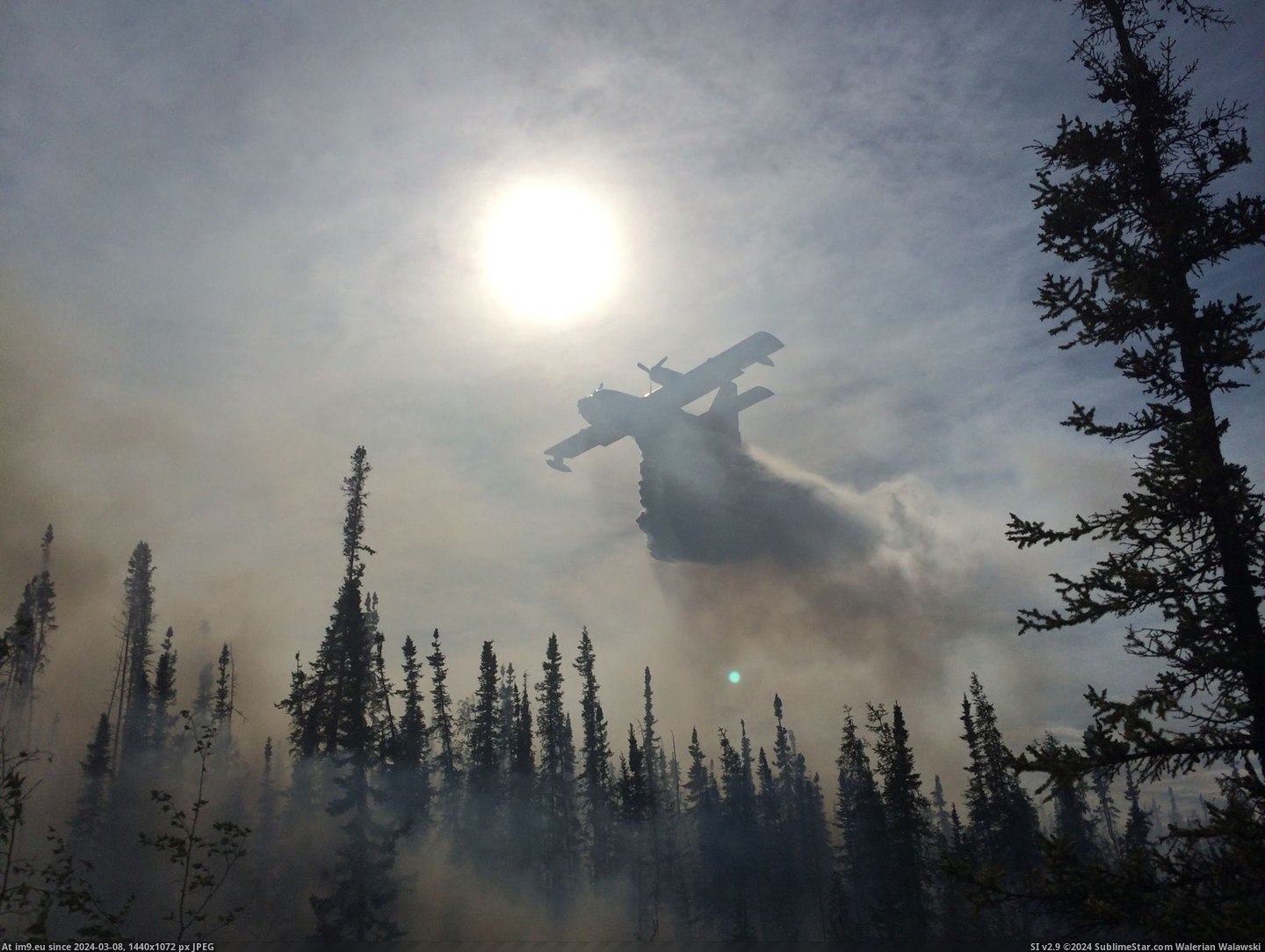 #Fire #Fighting #Fairbanks #Cousin [Pics] My cousin took this while fighting a fire outside of Fairbanks, AK Pic. (Bild von album My r/PICS favs))