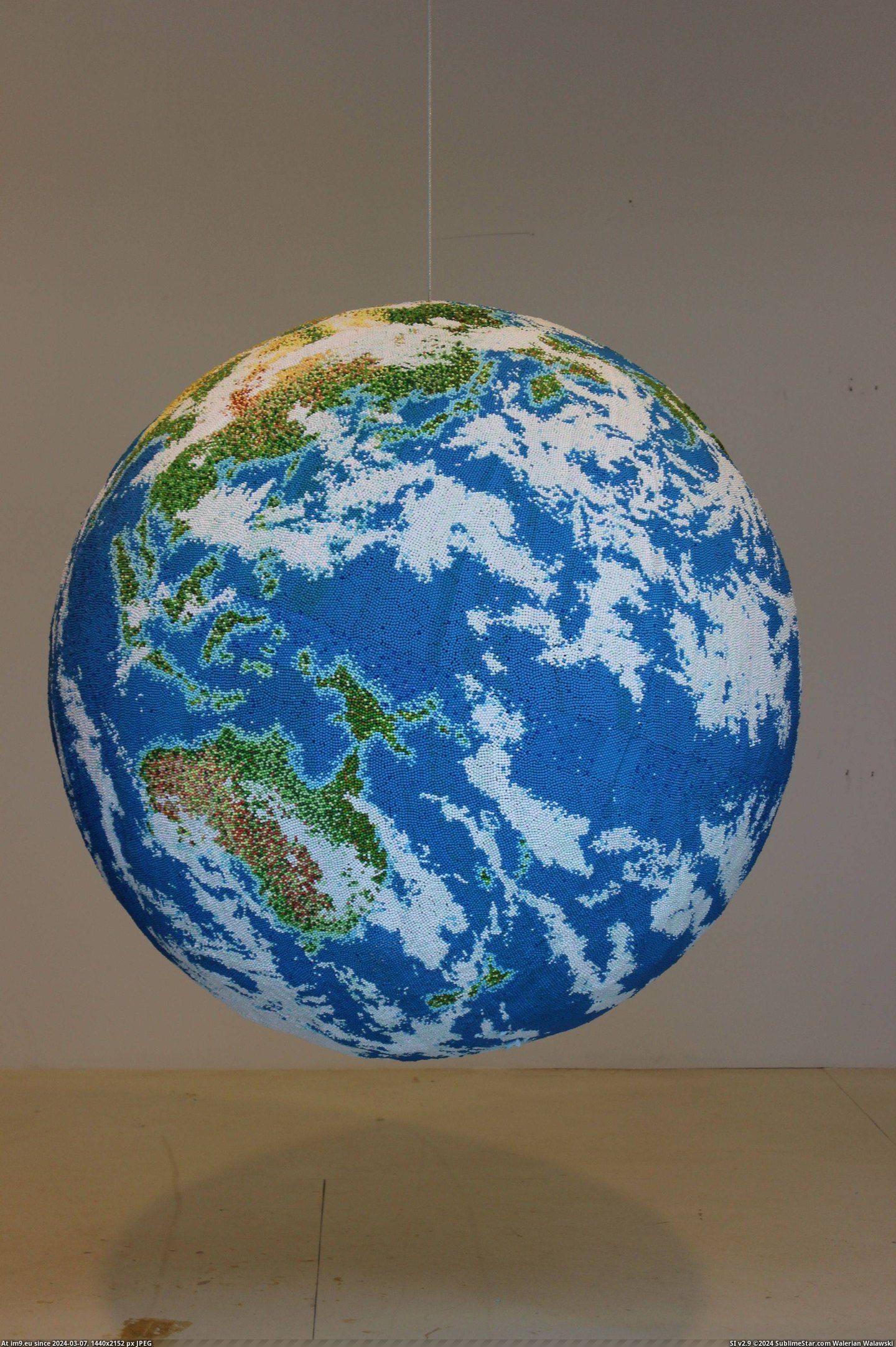 #Years #Making #Globe #Matches #Sculptor #Dad #Spent [Pics] My dad is a sculptor and has spent 2 years making this globe made entirely out of matches. 12 Pic. (Image of album My r/PICS favs))