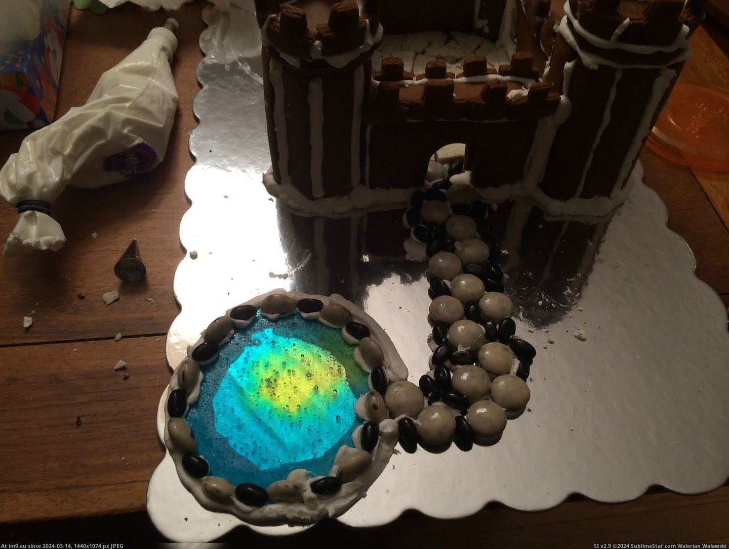 #Husband #Get #Our #Divorced #Collaborated #Project #Gingerbread #Success [Pics] My husband and I collaborated on our first gingerbread project and didn't get divorced...success! 18 Pic. (Изображение из альбом My r/PICS favs))