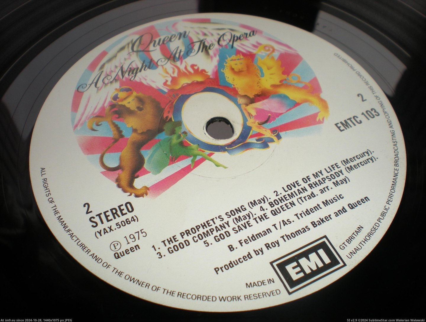 #Queen  #Opera Queen At Opera 7 Pic. (Image de album new 1))