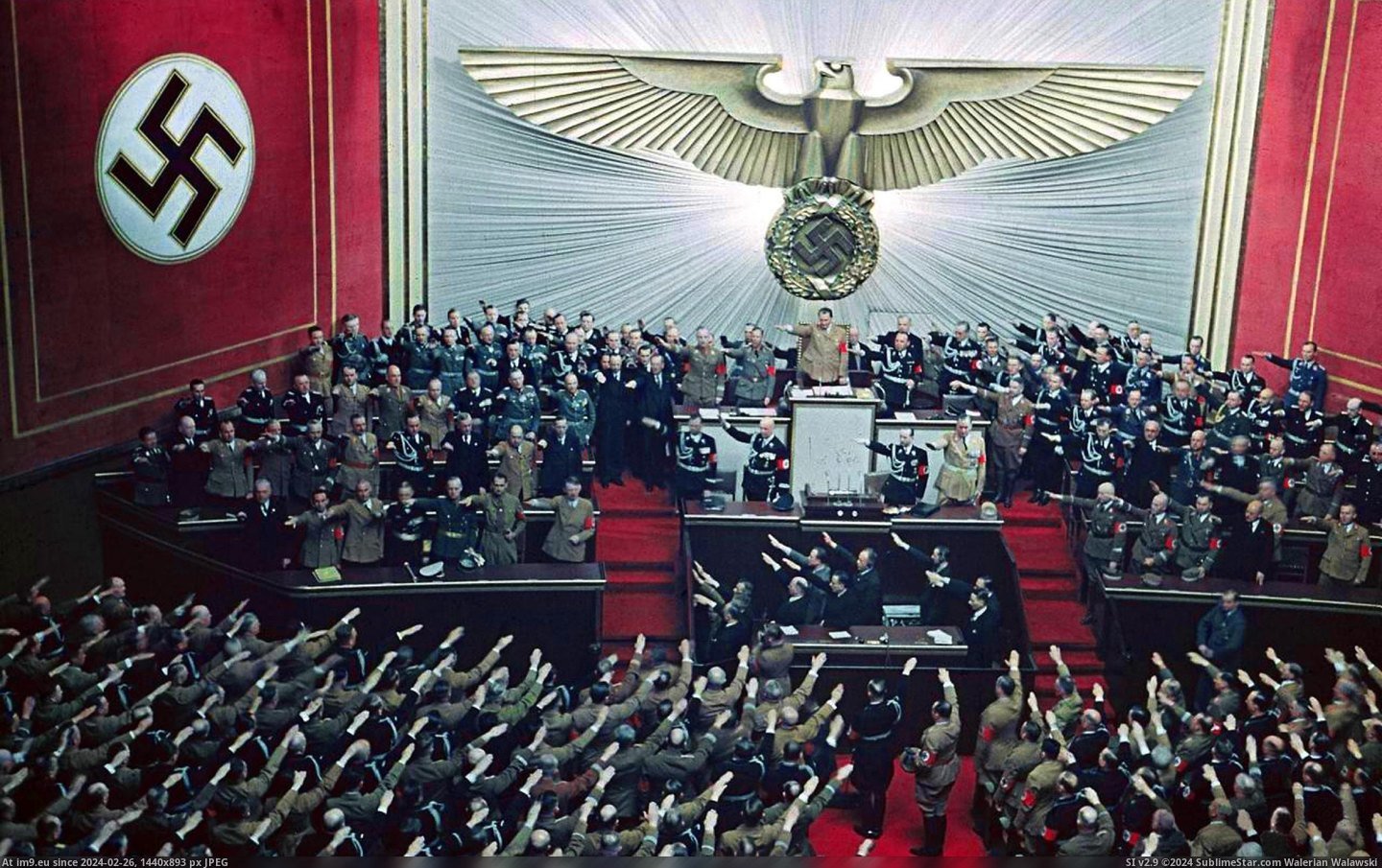 #Salute #D4xil72 #Themistrunsred #Reichstag Reichstag Salute By Themistrunsred D4Xil72 Pic. (Изображение из альбом Historical photos of nazi Germany))