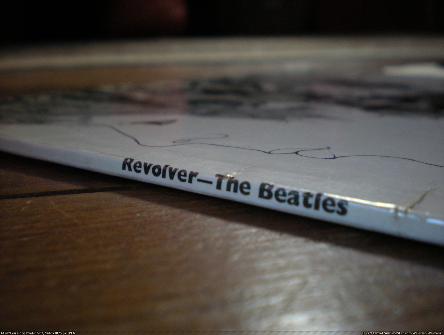  #Revolver  Revolver 19-11 7 Pic. (Image of album new 1))