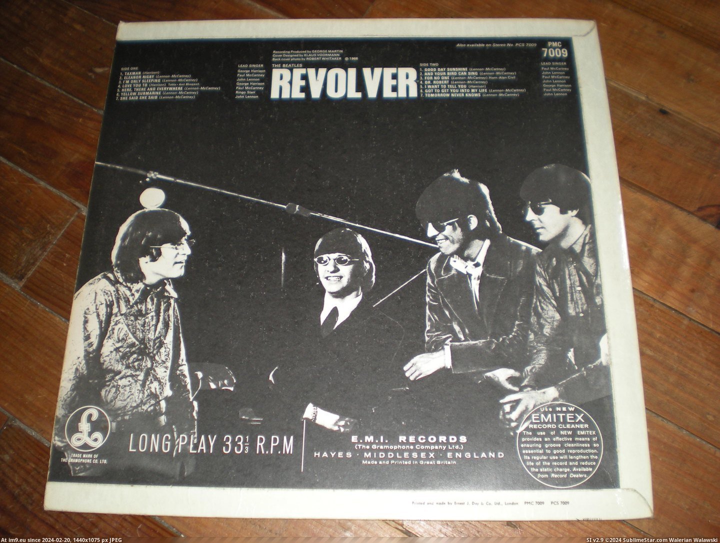 #Revolver  #Ejday Revolver EJDay 7 Pic. (Bild von album new 1))
