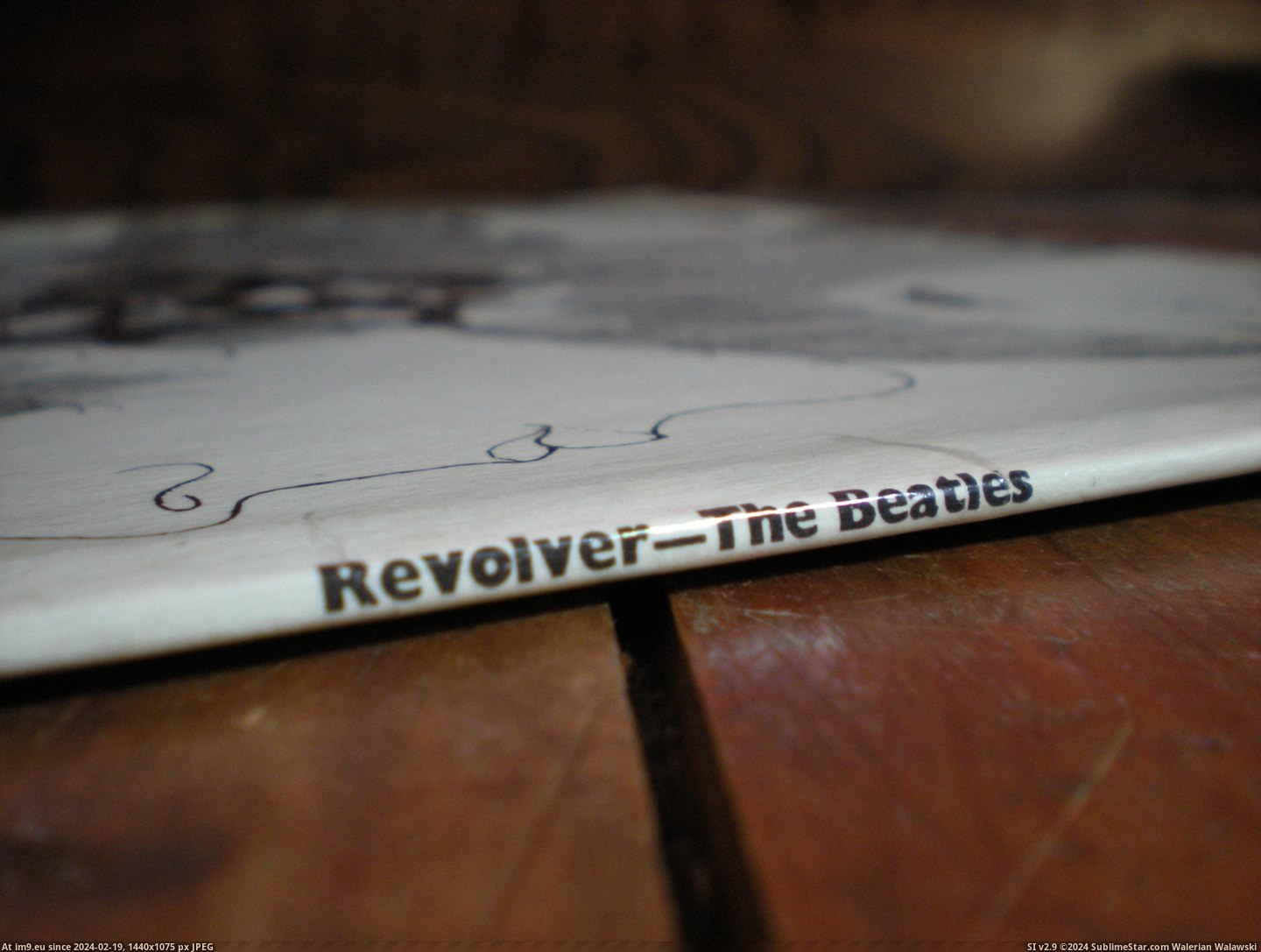 #Revolver  #Ejday Revolver EJDay 9 Pic. (Image of album new 1))
