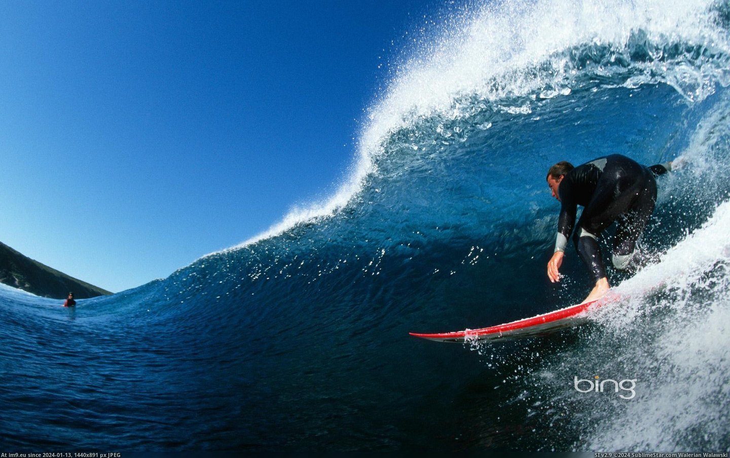 Side View of a Surfer Riding a Wave, Indijiup Beach, Western Australia (©Getty Images) (in December 2012 HD Wallpapers)