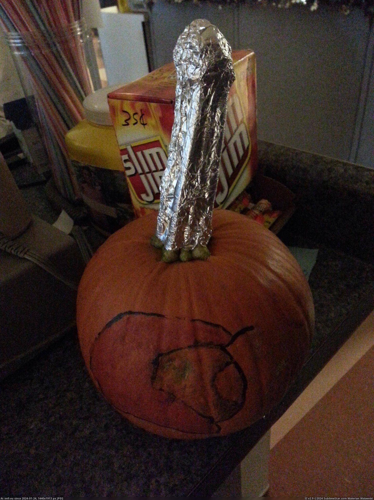 #Wtf #School #Pumpkin #Room #Lunch [Wtf] My school has this pumpkin by the register in the lunch room. Pic. (Image of album My r/WTF favs))