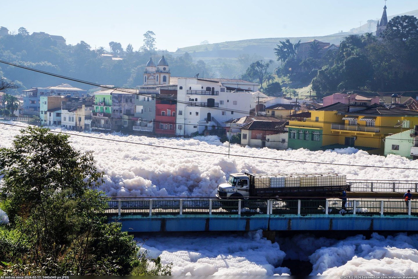 #Wtf #River #Foam #Pollution #Paulo #Covered #Brazil #Caused [Wtf] River in São Paulo, Brazil is covered in foam caused by pollution Pic. (Изображение из альбом My r/WTF favs))